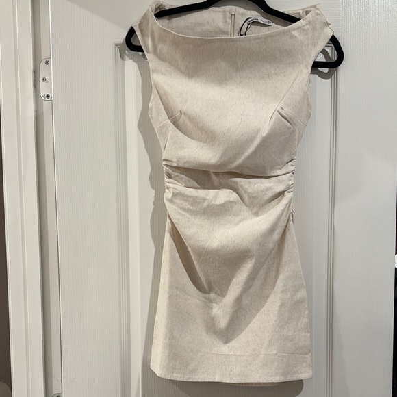 Short Dress - Picture 1 of 2